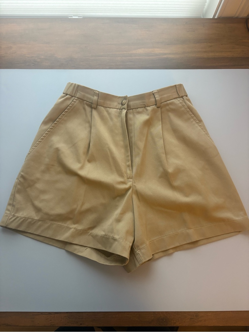 david brooks Tan High-Waist Pleated Women’s Shorts